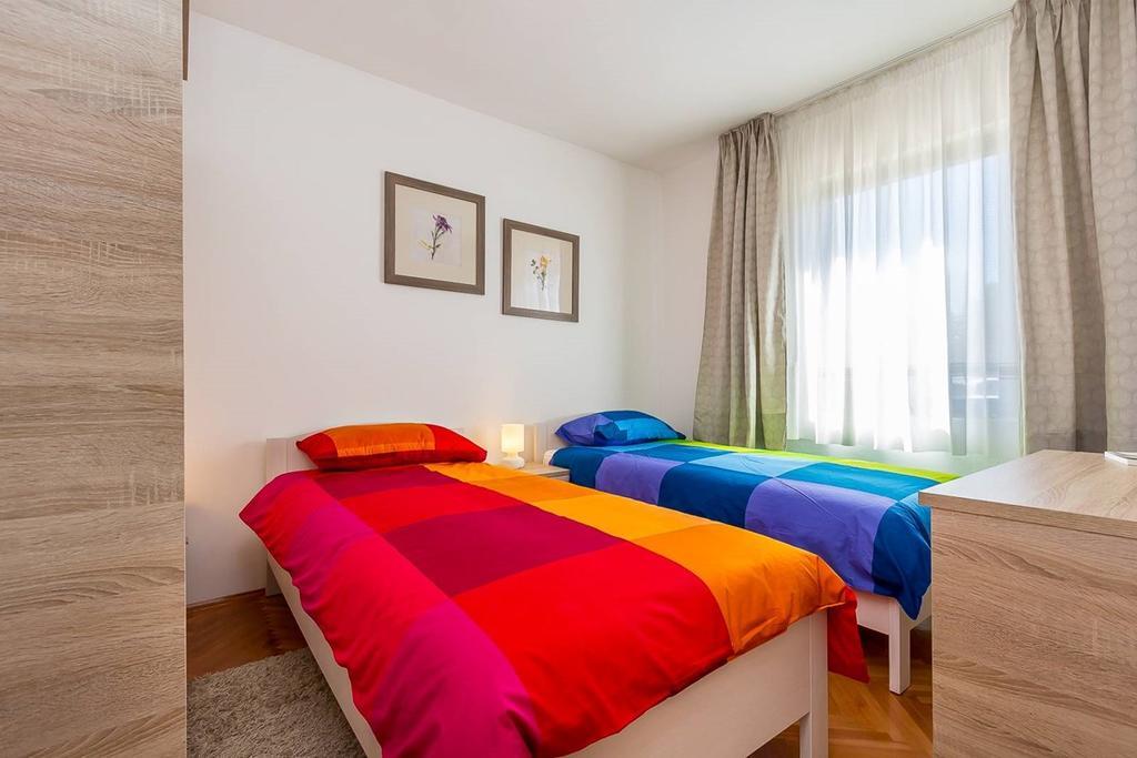 Viviana Apartma *